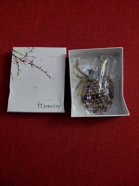 TT Jewelry Purple Crystal Crab Brooch Pin